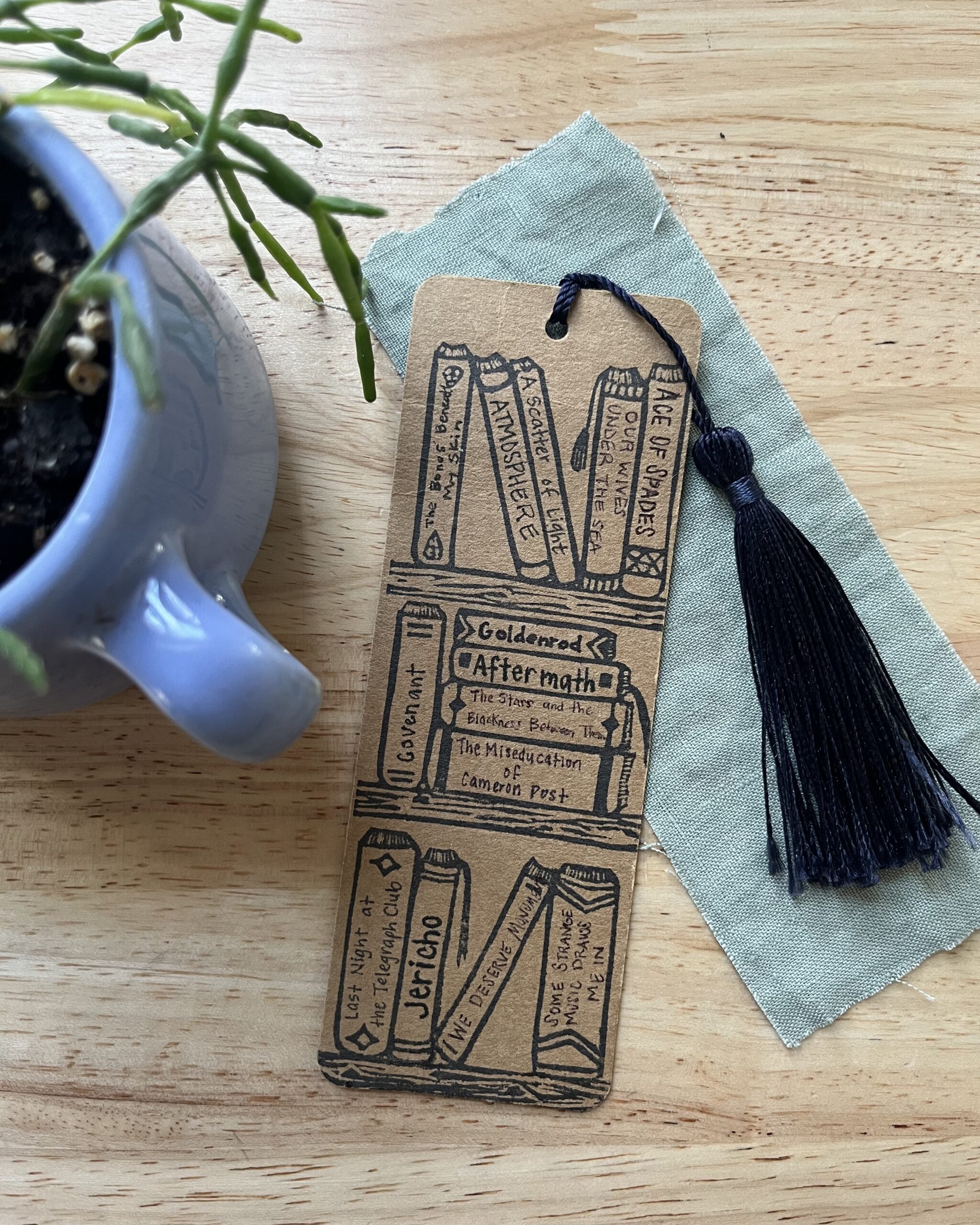 Fill-In Bookmark for The 14 Books Challenge (Bookshelves Version) - Image 2