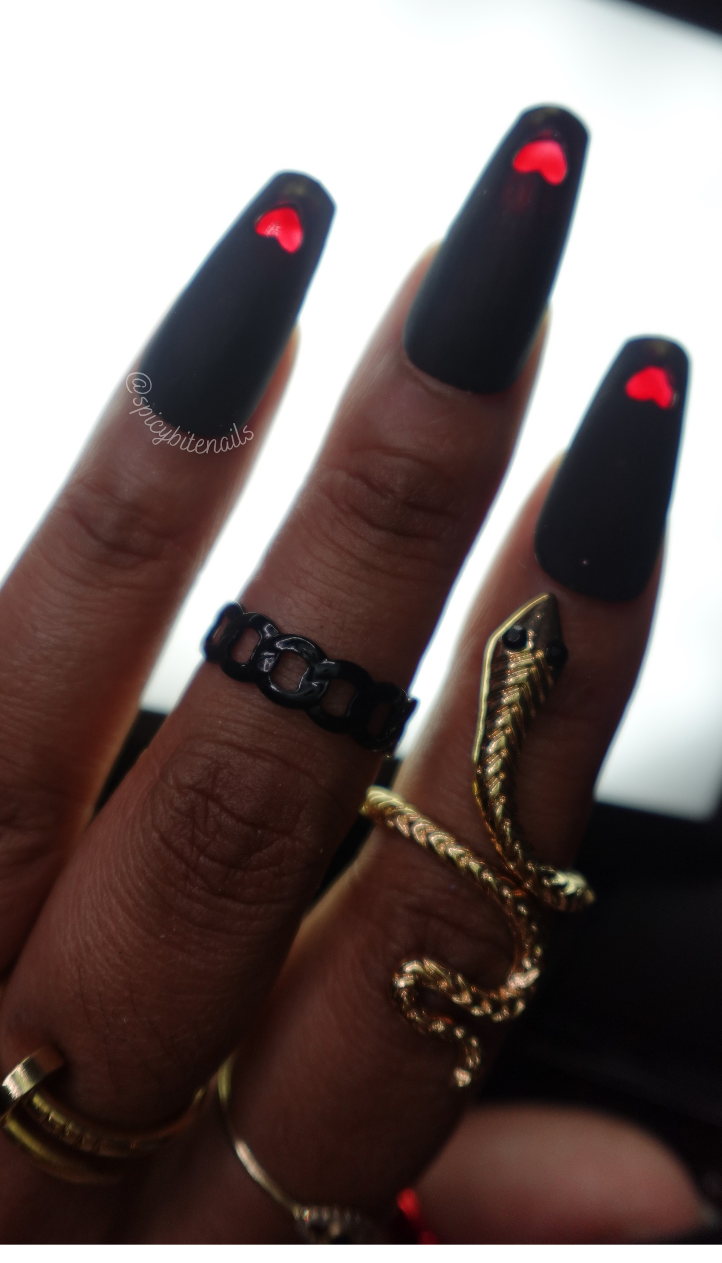 Window to My Heart - Black Matte Red Heart Cut-out Medium Coffin False Press-On Nail Extensions 10pcs - Image 3