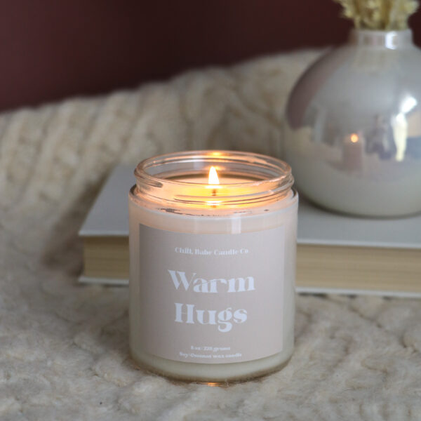 Warm Hugs Candle | Cream + Cardamom