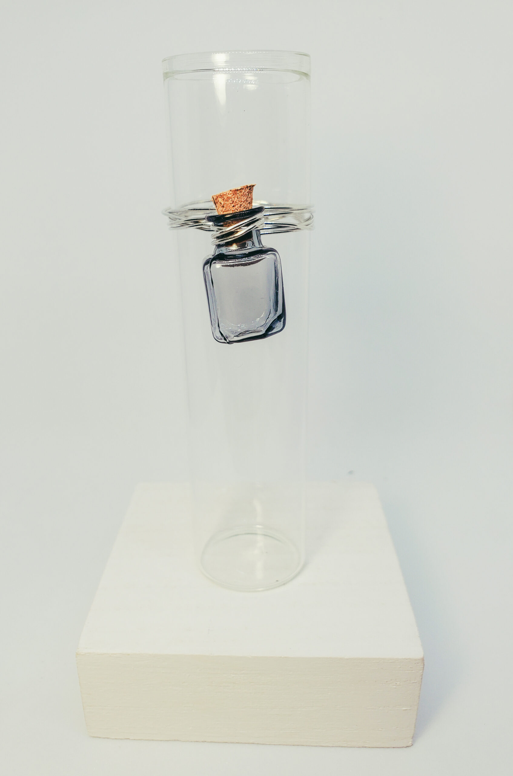 Prop Station - Large Potion Bottles - Image 11