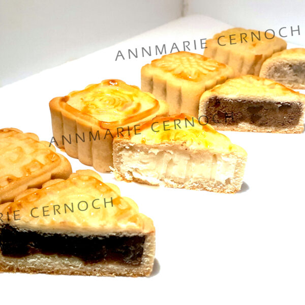 Mooncakes 4pk (Sampler Pack)