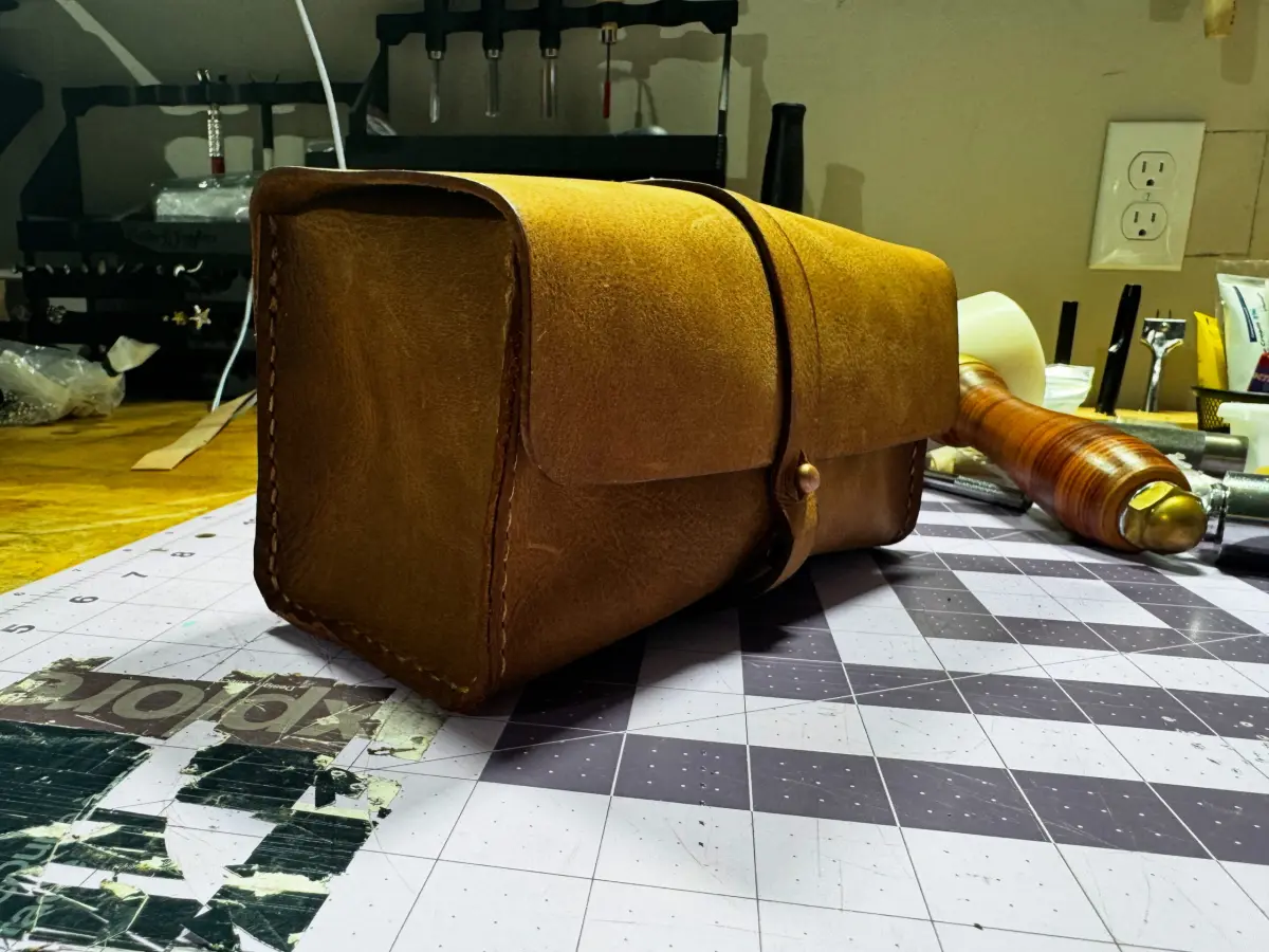 Durable Rustic Buffalo Leather Dopp Shaving Kit (bag only) - Image 2