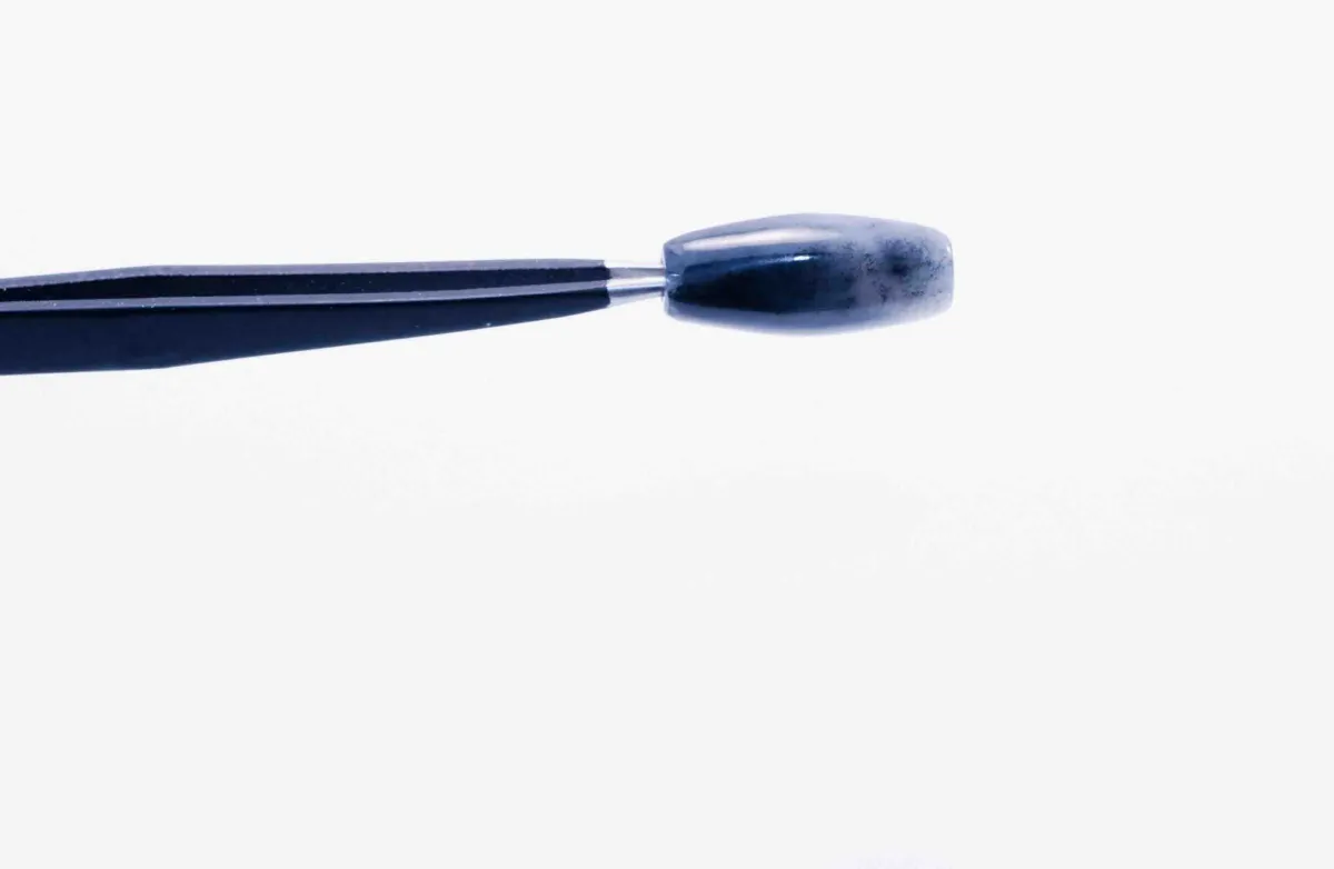 Black and White Chinese Porcelain River Jade Tube Bead - Image 6