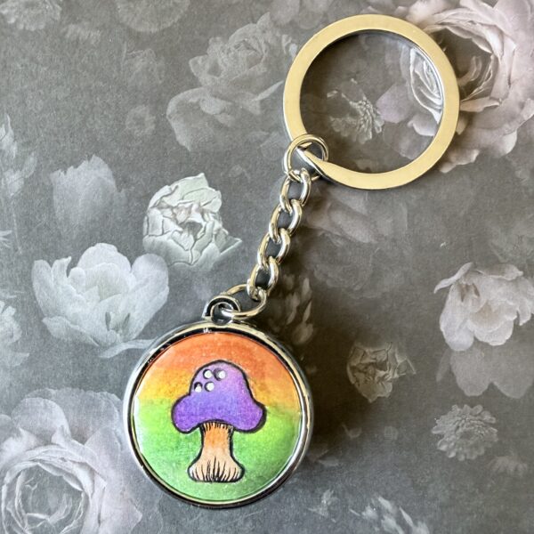 Shroomy Keychain – Hold on Darling