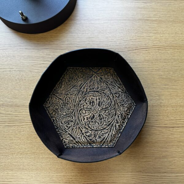 Round Padded Leather Valet Tray