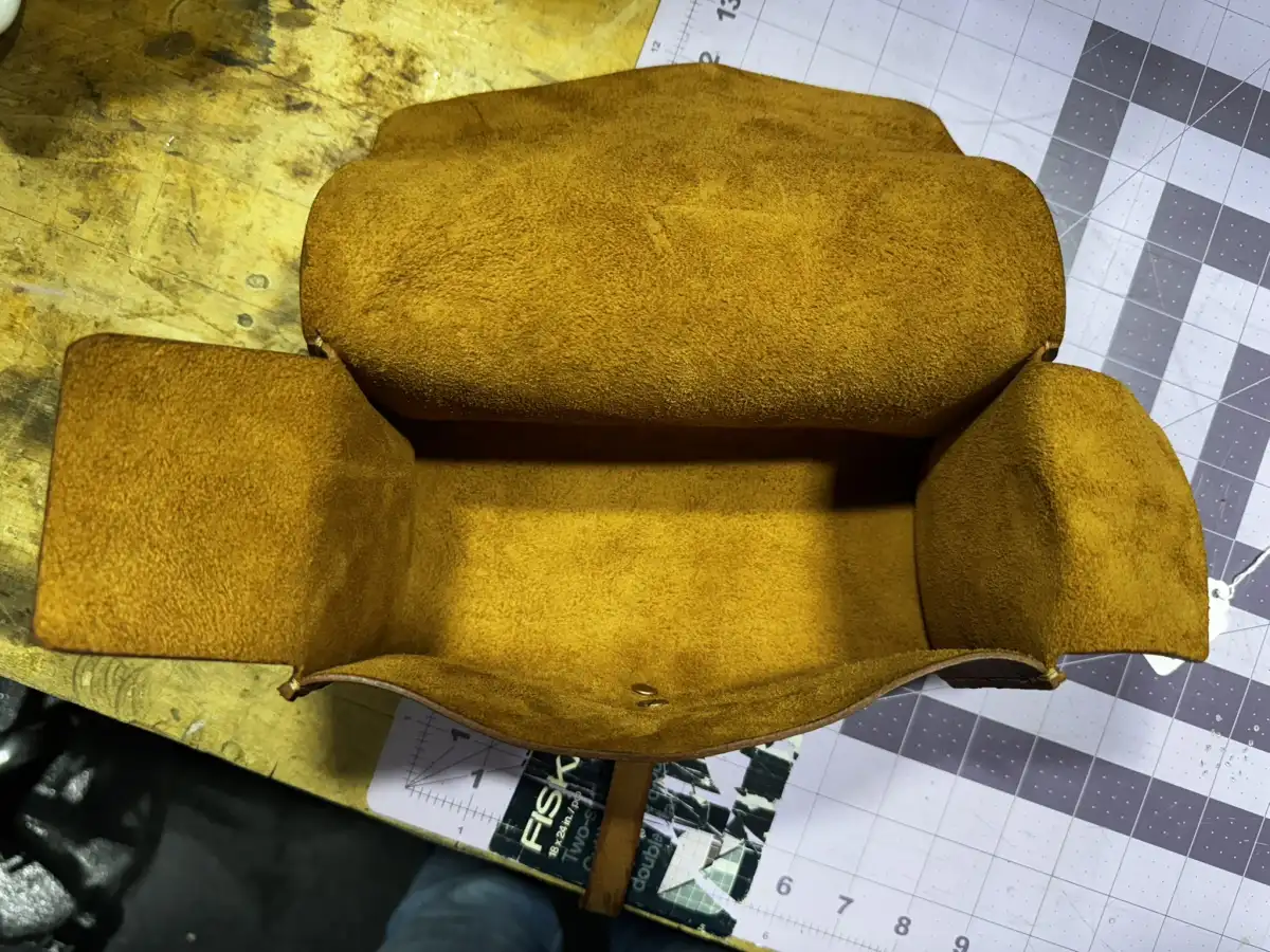 Durable Rustic Buffalo Leather Dopp Shaving Kit (bag only) - Image 5