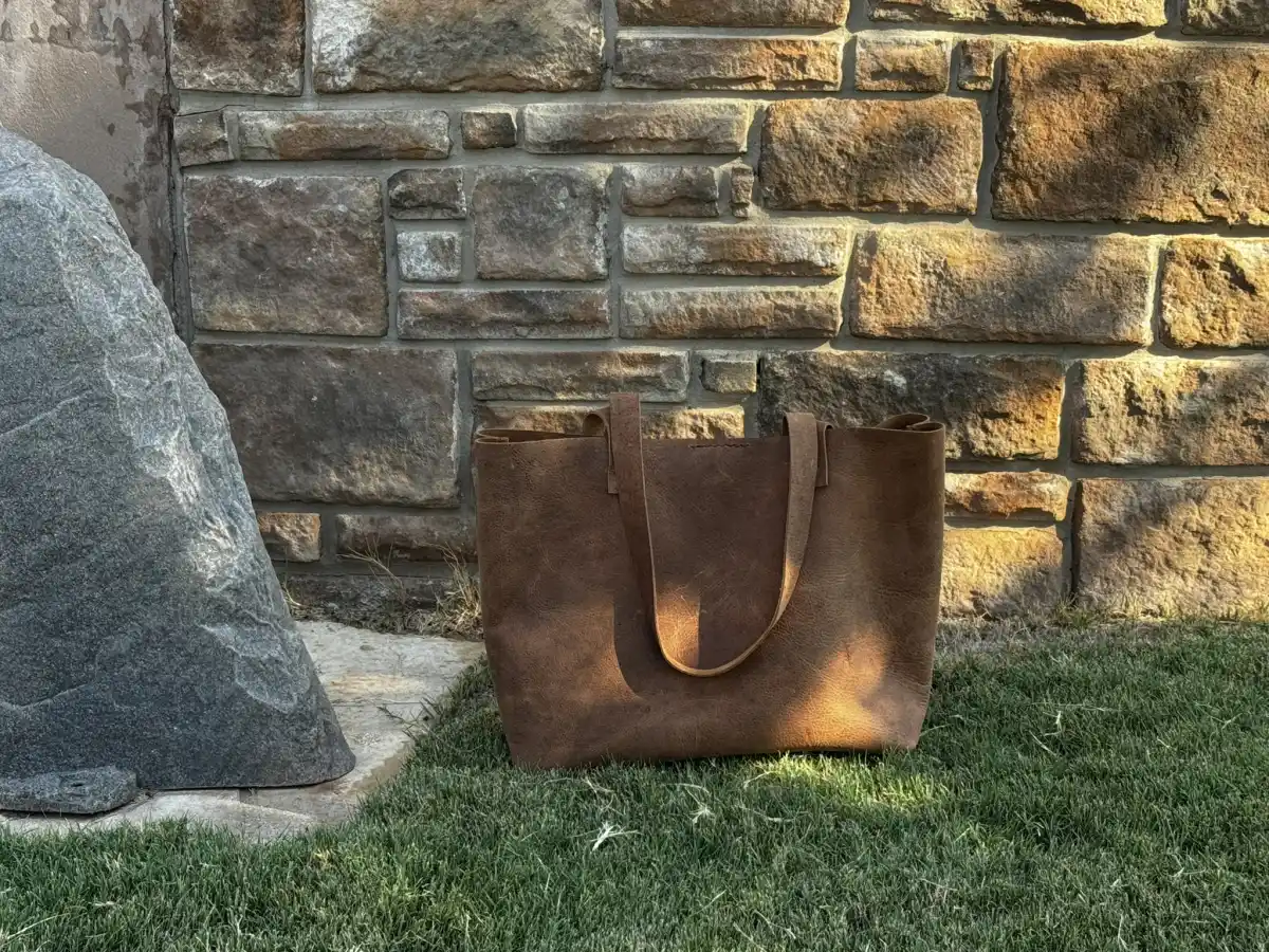 Rustic Brown Durable Buffalo Leather Tote with Magnetic Closure and Brass Feet - Image 3