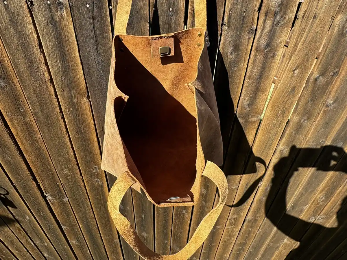 Rustic Brown Durable Buffalo Leather Tote with Magnetic Closure and Brass Feet - Image 10