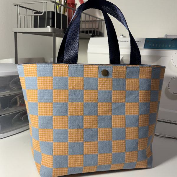 Small Checkered Tote