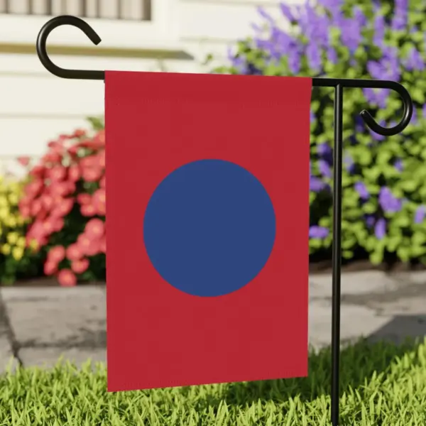 Blue Dot In A Red State Garden Flag – Resistance Nation