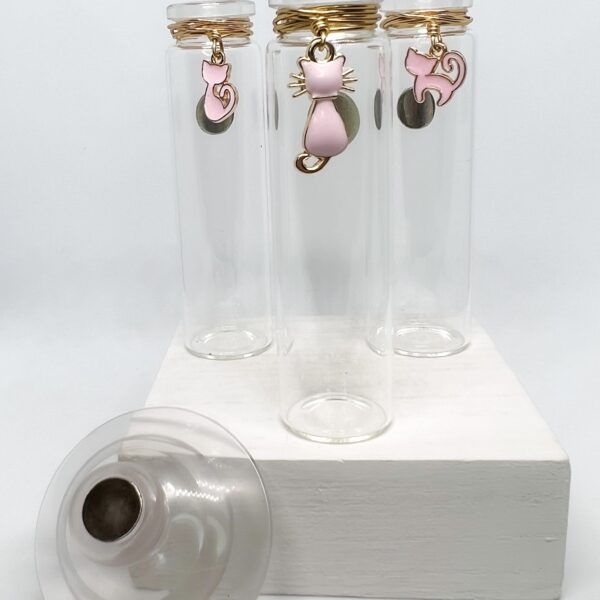 Prop Station – Pink Cats